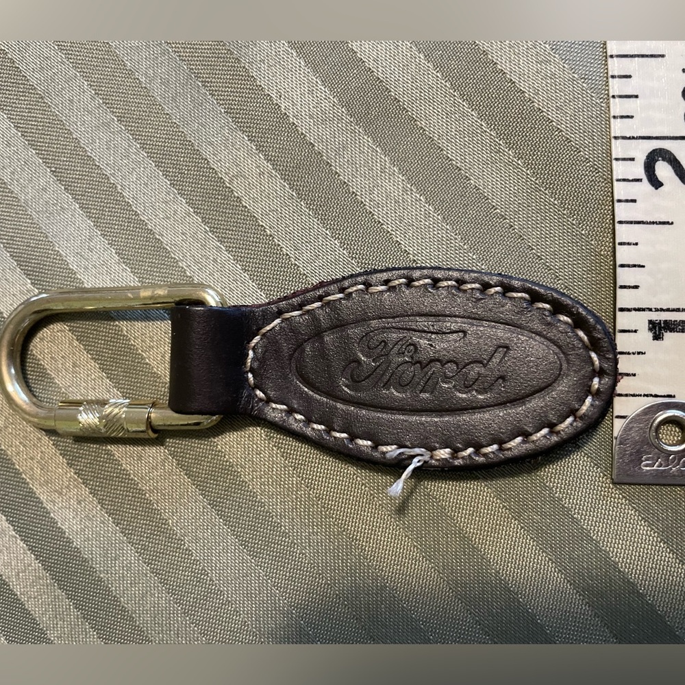 Ford Eddie Bauer Leather Keychain - Picture 1 of 4